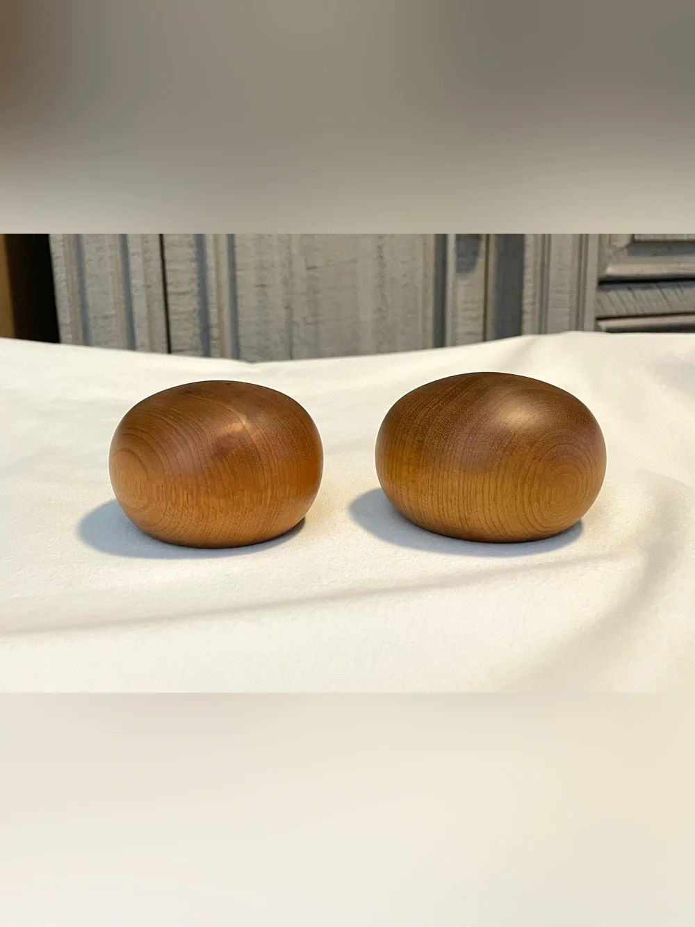 *MCM* Salt & Pepper Set - Ball Type Design - Myrtlewood-Vintage - 2.5